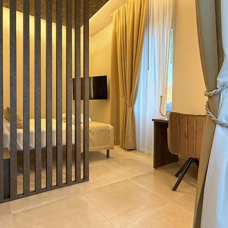 Shanti Rooms & Apartments Castello Bacoli Ngoại thất bức ảnh